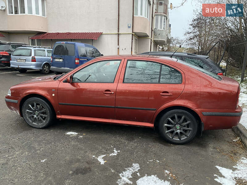 Лифтбек Skoda Octavia 2001 в Львове