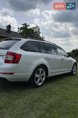 Универсал Skoda Octavia 2015 в 