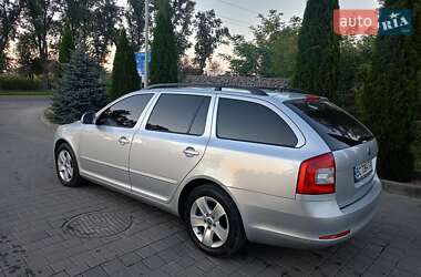 Універсал Skoda Octavia 2010 в Самборі