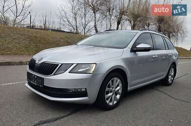 Універсал Skoda Octavia 2018 в Києві