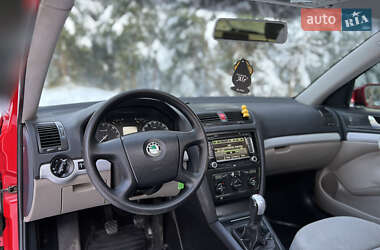 Универсал Skoda Octavia 2006 в Межгорье