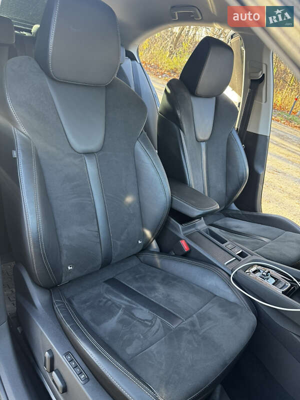 Лифтбек Skoda Octavia 2020 в Львове