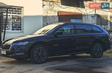 Универсал Skoda Octavia 2022 в 