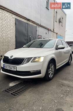 Лифтбек Skoda Octavia 2018 в Киеве