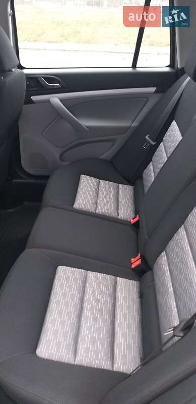 Универсал Skoda Octavia 2011 в Кривом Роге