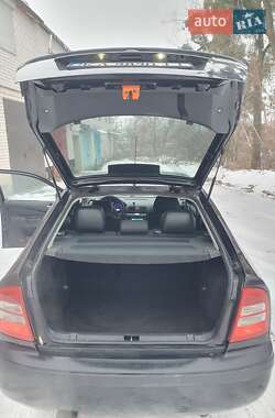 Лифтбек Skoda Octavia 2005 в Житомире