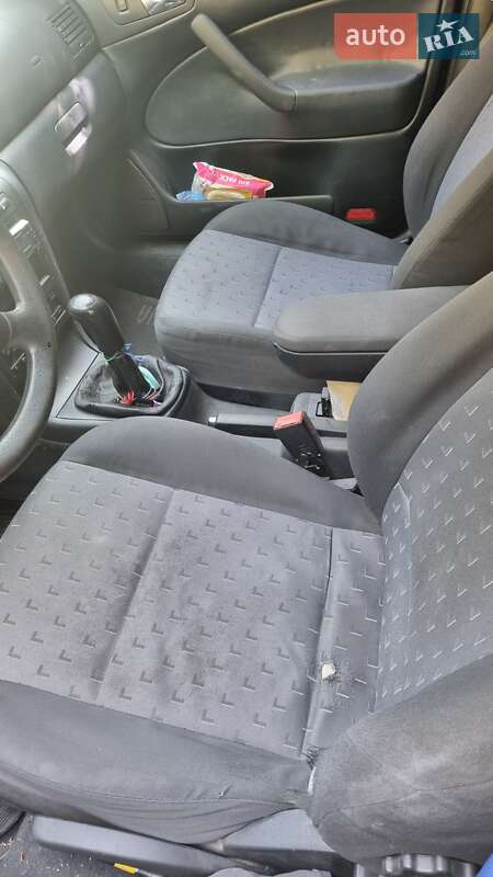 Лифтбек Skoda Octavia 2004 в Днепре