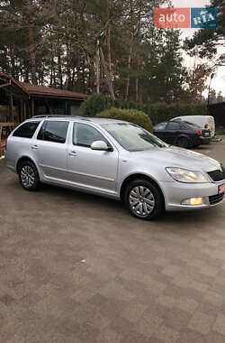 Универсал Skoda Octavia 2012 в 