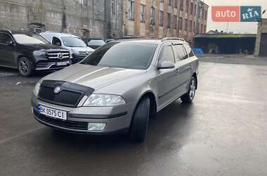 Универсал Skoda Octavia 2008 в Корце