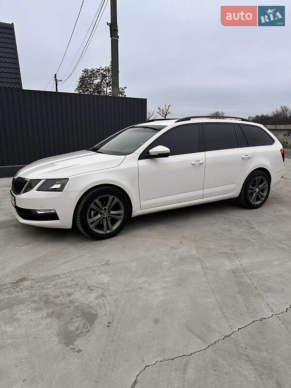 Универсал Skoda Octavia 2018 в Днепре