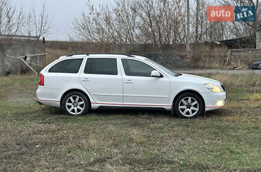 Универсал Skoda Octavia 2010 в Полтаве