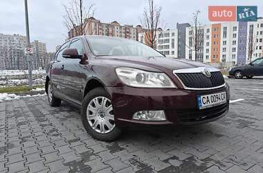 Лифтбек Skoda Octavia 2012 в Корсуне-Шевченковском