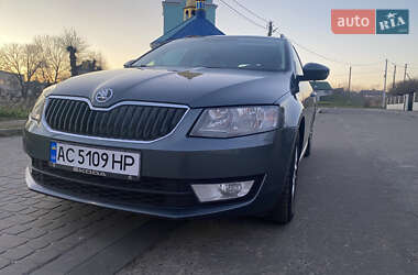 Универсал Skoda Octavia 2015 в Любомле