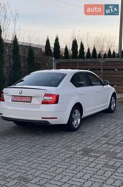 Лифтбек Skoda Octavia 2019 в Моршине