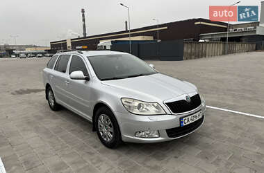 Универсал Skoda Octavia 2009 в Черкассах