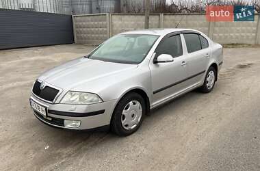 Лифтбек Skoda Octavia 2004 в Корсуне-Шевченковском