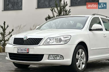 Універсал Skoda Octavia 2009 в Луцьку