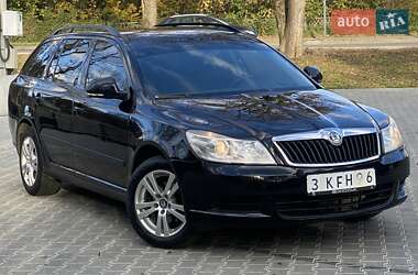 Універсал Skoda Octavia 2011 в Дрогобичі