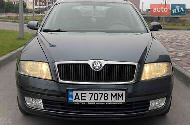 Універсал Skoda Octavia 2004 в Дніпрі