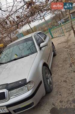 Ліфтбек Skoda Octavia 2004 в 