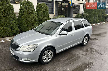 Універсал Skoda Octavia 2009 в Києві