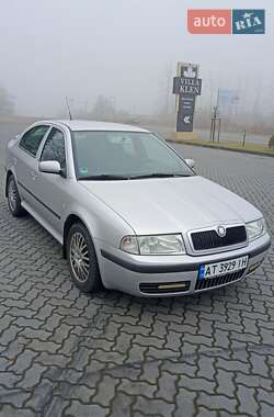 Ліфтбек Skoda Octavia 2003 в Коломиї