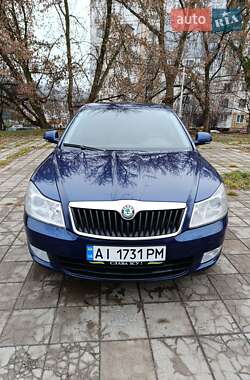 Лифтбек Skoda Octavia 2012 в Обухове