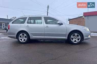 Универсал Skoda Octavia 2011 в Бахмаче