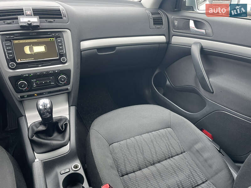 Універсал Skoda Octavia 2011 в Бахмачі