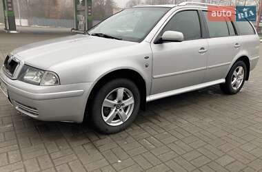 Універсал Skoda Octavia 2002 в Житомирі