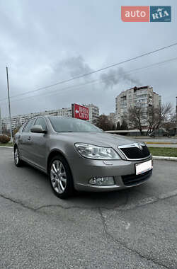 Универсал Skoda Octavia 2011 в 