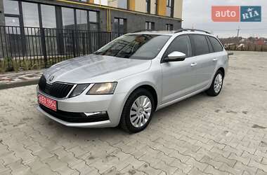 Універсал Skoda Octavia 2019 в Луцьку