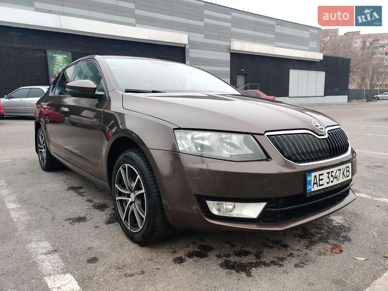 Ліфтбек Skoda Octavia 2014 в Дніпрі