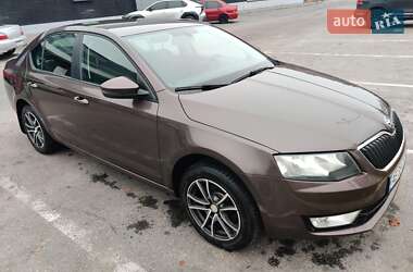 Ліфтбек Skoda Octavia 2014 в Дніпрі