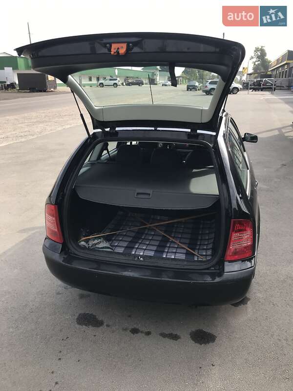 Універсал Skoda Octavia 2008 в Димері