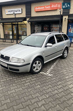 Універсал Skoda Octavia 2002 в Хмельницькому