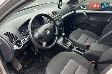 Лифтбек Skoda Octavia 2006 в Шепетовке