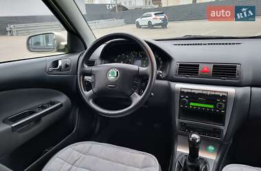 Універсал Skoda Octavia 2004 в Черкасах