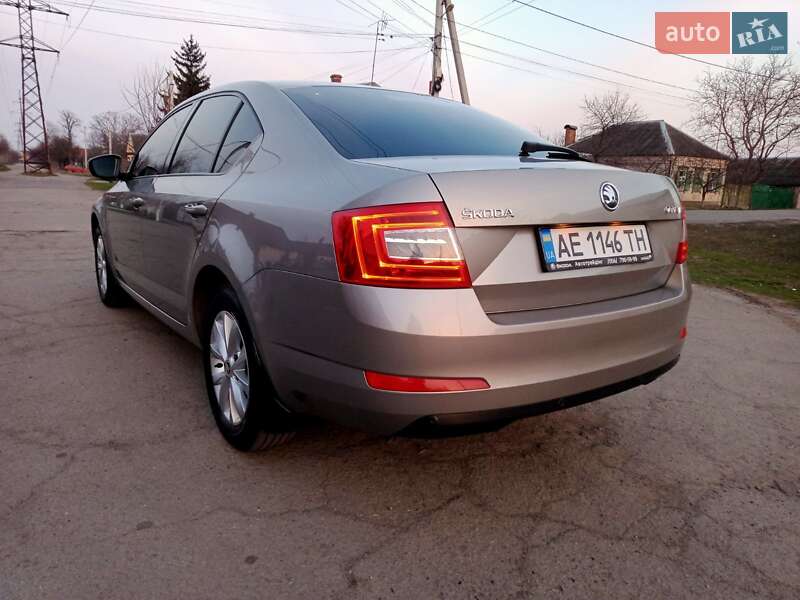 Лифтбек Skoda Octavia 2014 в Павлограде фото 4 Лифтбек Skoda Octavia 2014 в Павлограде