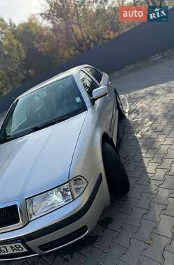 Лифтбек Skoda Octavia 2005 в Косове