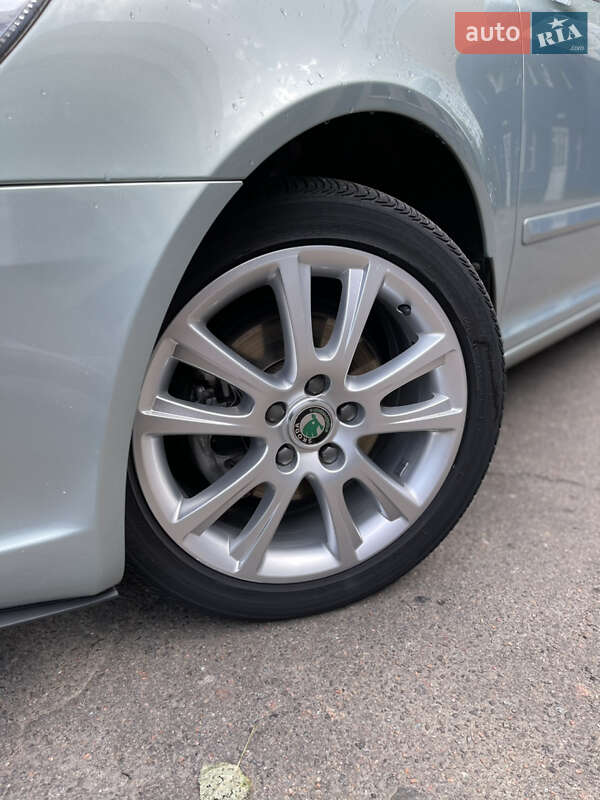 Ліфтбек Skoda Octavia 2011 в Одесі