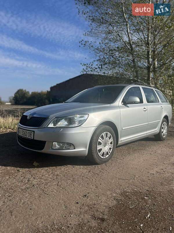 Універсал Skoda Octavia 2012 в Переяславі