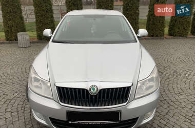 Ліфтбек Skoda Octavia 2011 в Жовкві