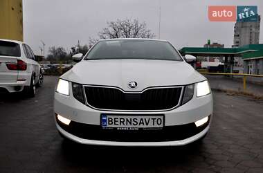 Лифтбек Skoda Octavia 2017 в Львове