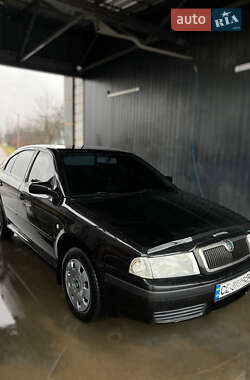 Універсал Skoda Octavia 2006 в Чернівцях