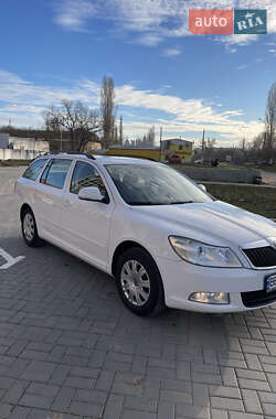 Універсал Skoda Octavia 2012 в Миколаєві