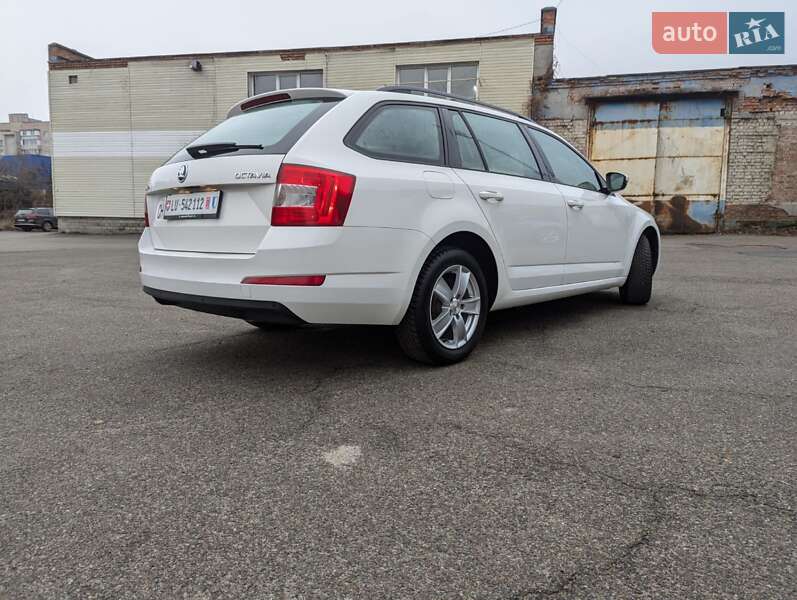 Универсал Skoda Octavia 2015 в Чернигове