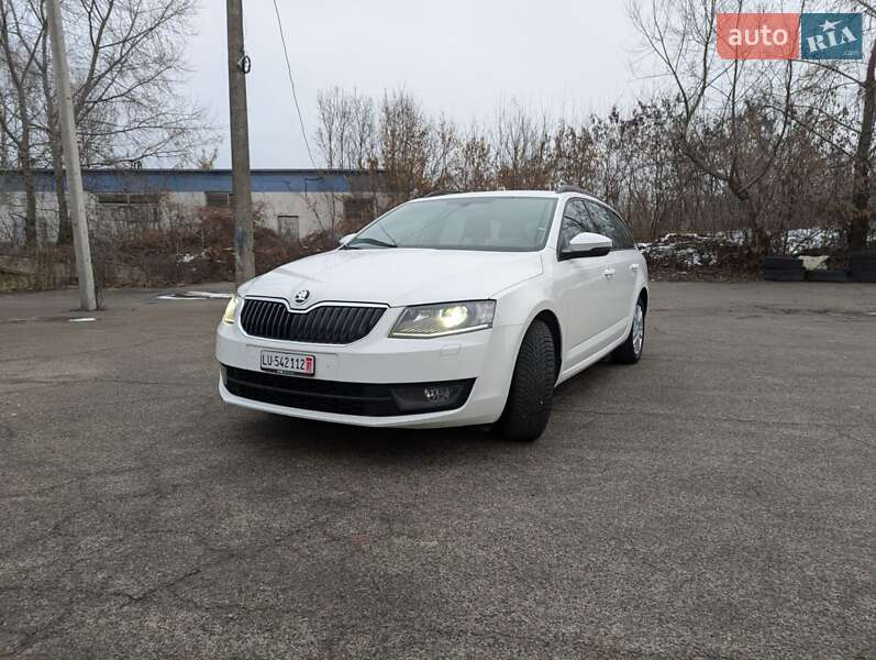 Универсал Skoda Octavia 2015 в Чернигове