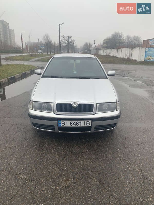Ліфтбек Skoda Octavia 2004 в Полтаві