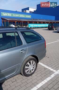 Универсал Skoda Octavia 2011 в 